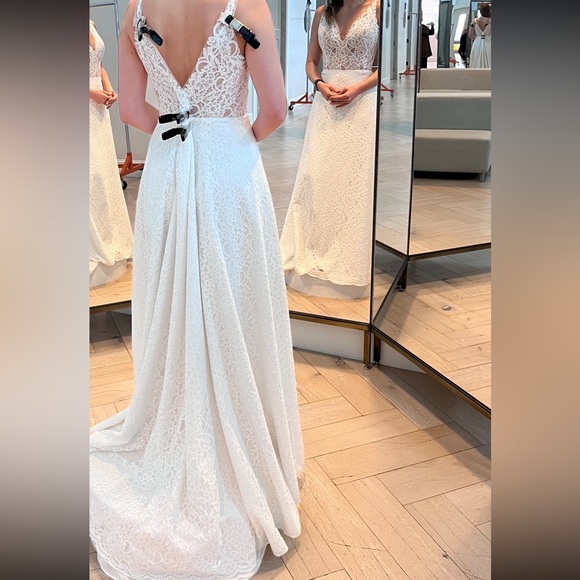 Brand New - Mikaella Bridal Ivory Lace Dress Size 12 / Street size US 8 - Picture 3 of 7